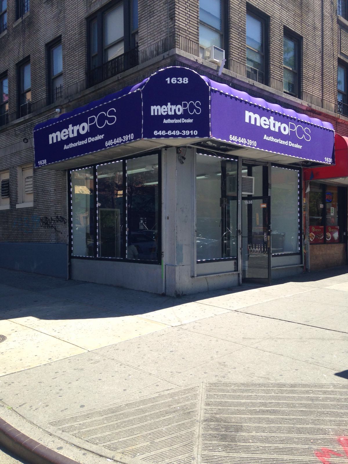Photo of MetroPCS Authorized Dealer in New York City, New York, United States - 1 Picture of Point of interest, Establishment, Store