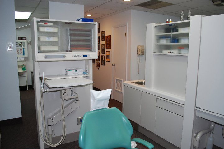 Photo of Robert Leung DDS in Hasbrouck Heights City, New Jersey, United States - 1 Picture of Point of interest, Establishment, Health, Dentist