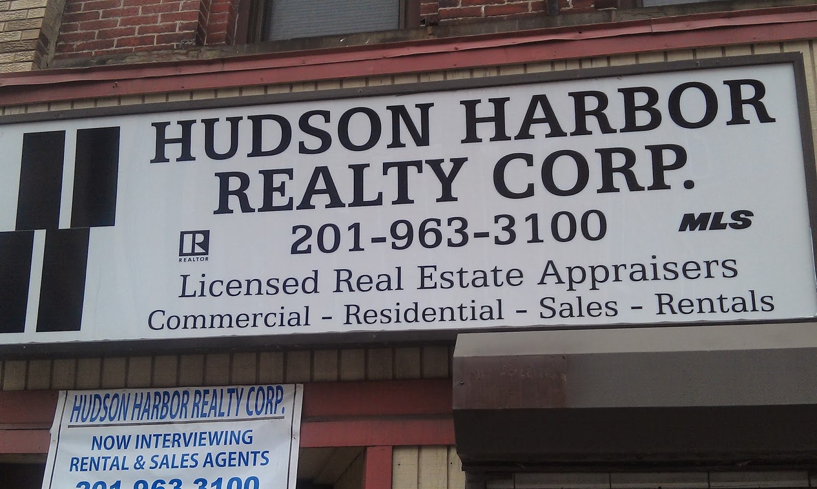Photo of Hudson Harbor Realty Corporation in Jersey City, New Jersey, United States - 6 Picture of Point of interest, Establishment, Finance, Real estate agency
