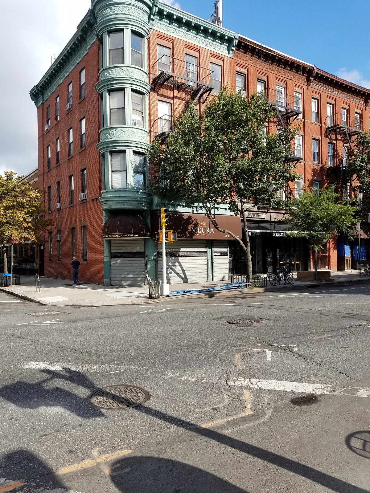 Photo of Meura Hair Salon in Kings County City, New York, United States - 2 Picture of Point of interest, Establishment, Beauty salon, Hair care