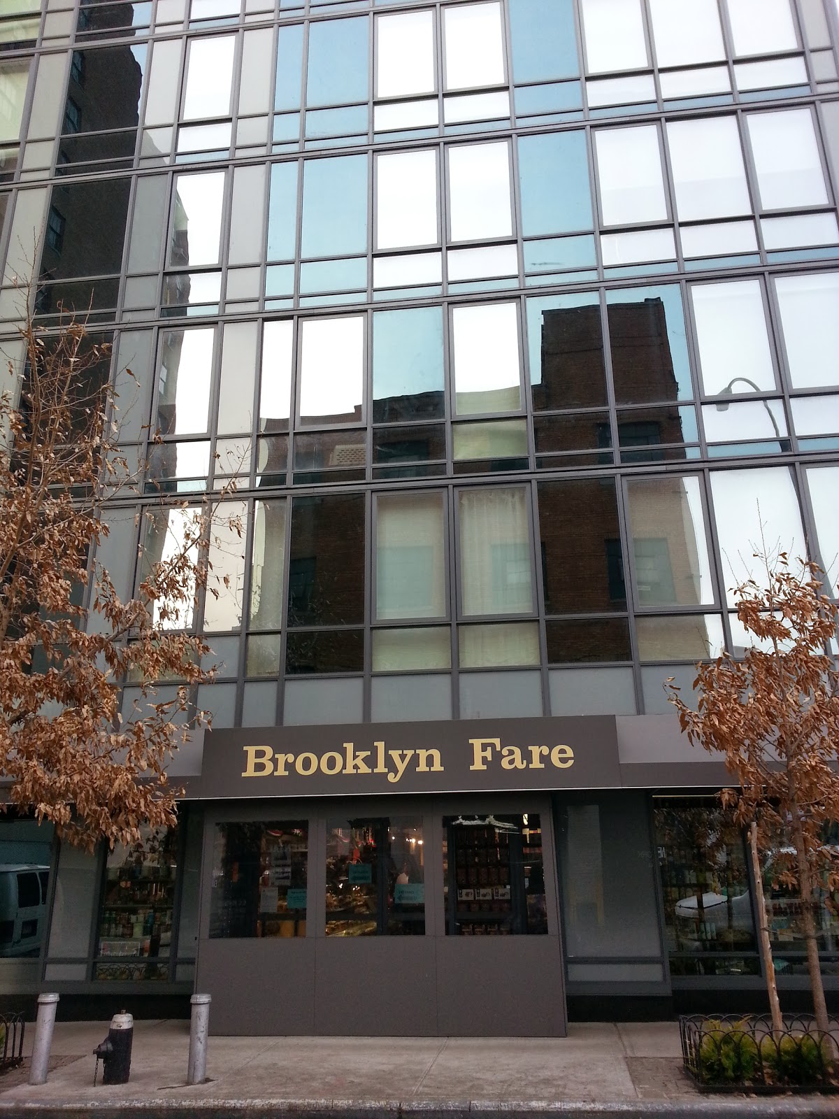 Photo of Brooklyn Fare Manhattan in New York City, New York, United States - 2 Picture of Restaurant, Food, Point of interest, Establishment, Store, Meal takeaway, Grocery or supermarket, Bakery