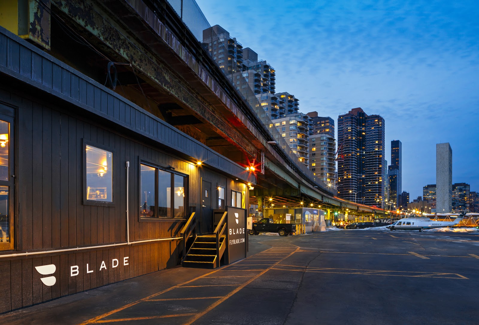 Photo of BLADE Lounge East in New York City, New York, United States - 1 Picture of Point of interest, Establishment, Airport