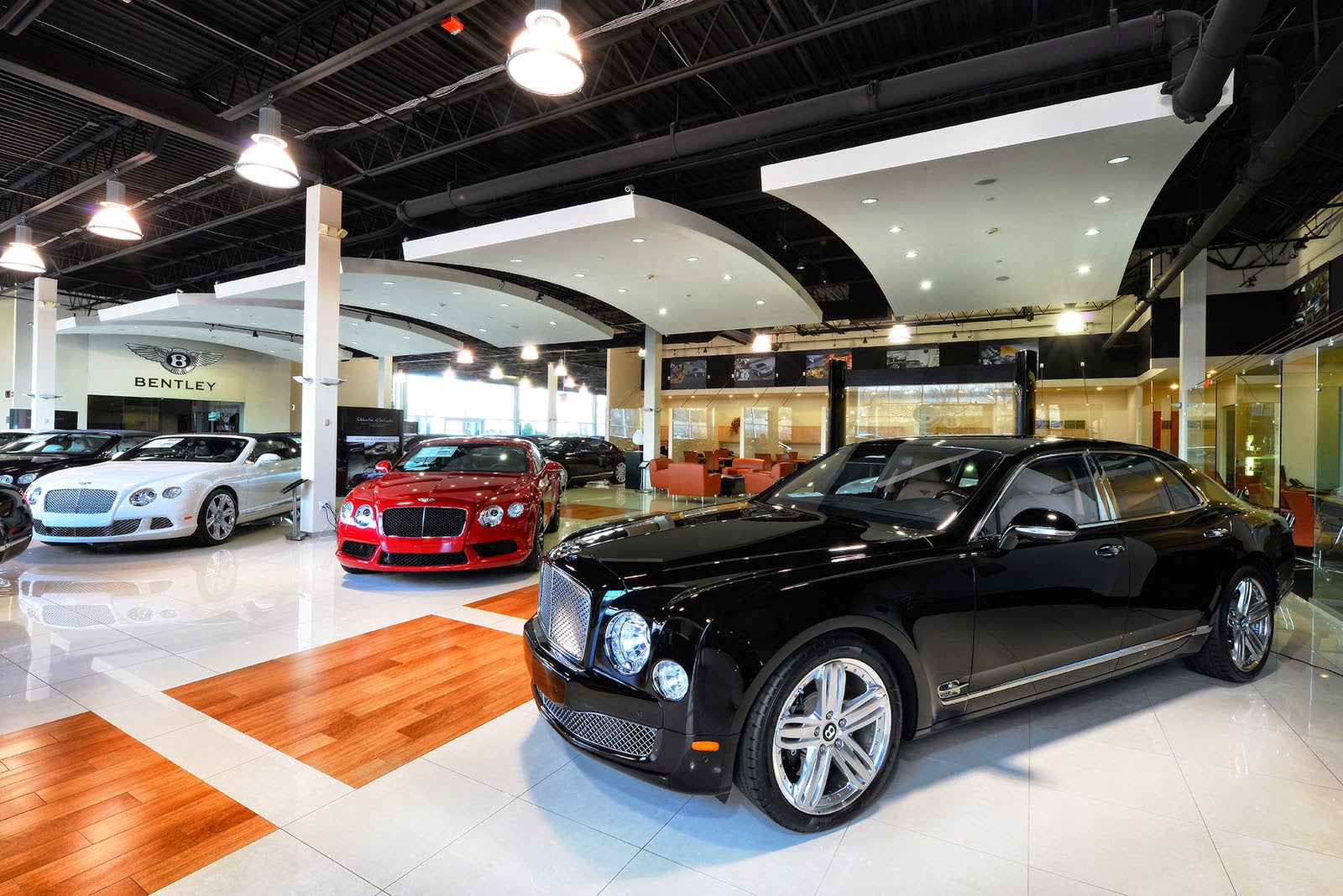 Photo of Bentley Long Island in Jericho City, New York, United States - 9 Picture of Point of interest, Establishment, Car dealer, Store