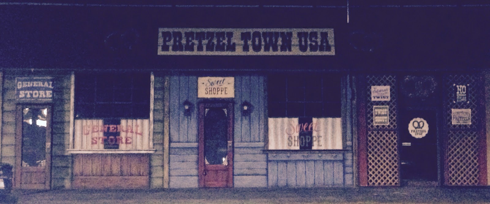 Photo of The Pretzel Stop PRETZELTOWN in Rockville Centre City, New York, United States - 5 Picture of Food, Point of interest, Establishment, Store