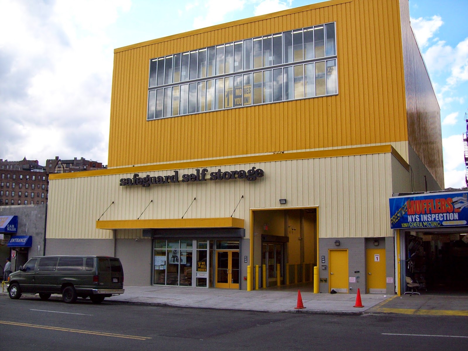 Photo of Safeguard Self Storage in Bronx City, New York, United States - 1 Picture of Point of interest, Establishment, Store, Storage