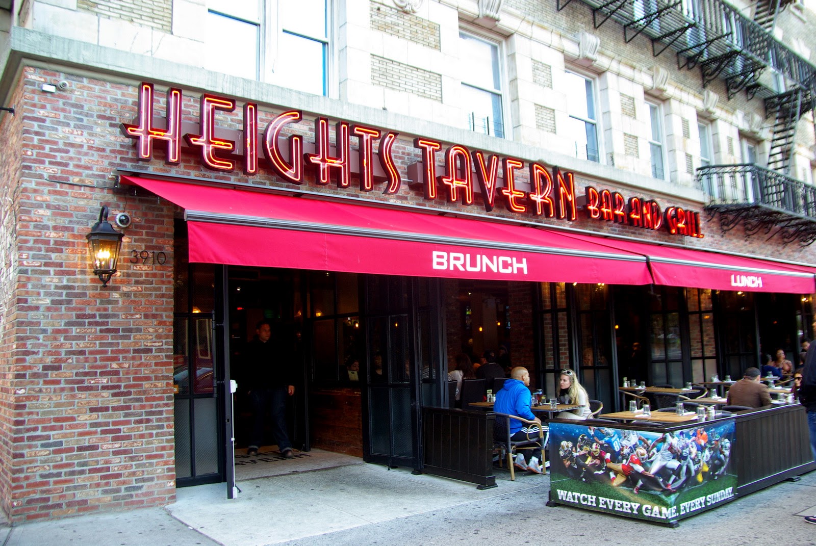 Photo of Heights Tavern in New York City, New York, United States - 1 Picture of Restaurant, Food, Point of interest, Establishment