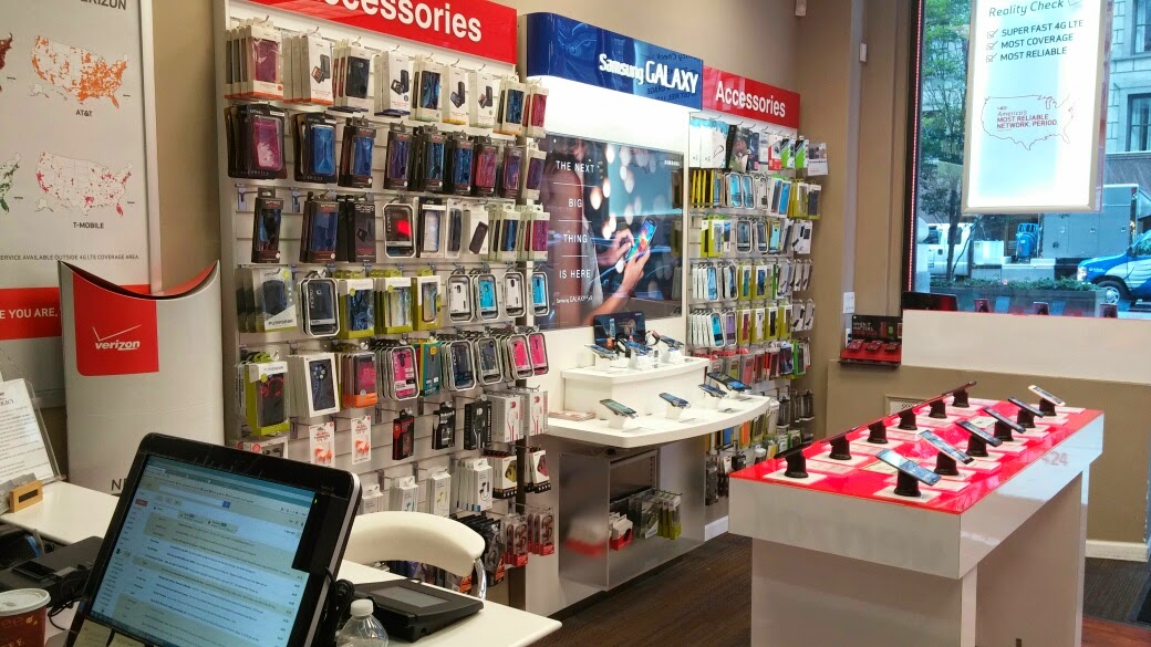 Photo of Verizon Wireless in New York City, New York, United States - 8 Picture of Point of interest, Establishment, Store, Electronics store