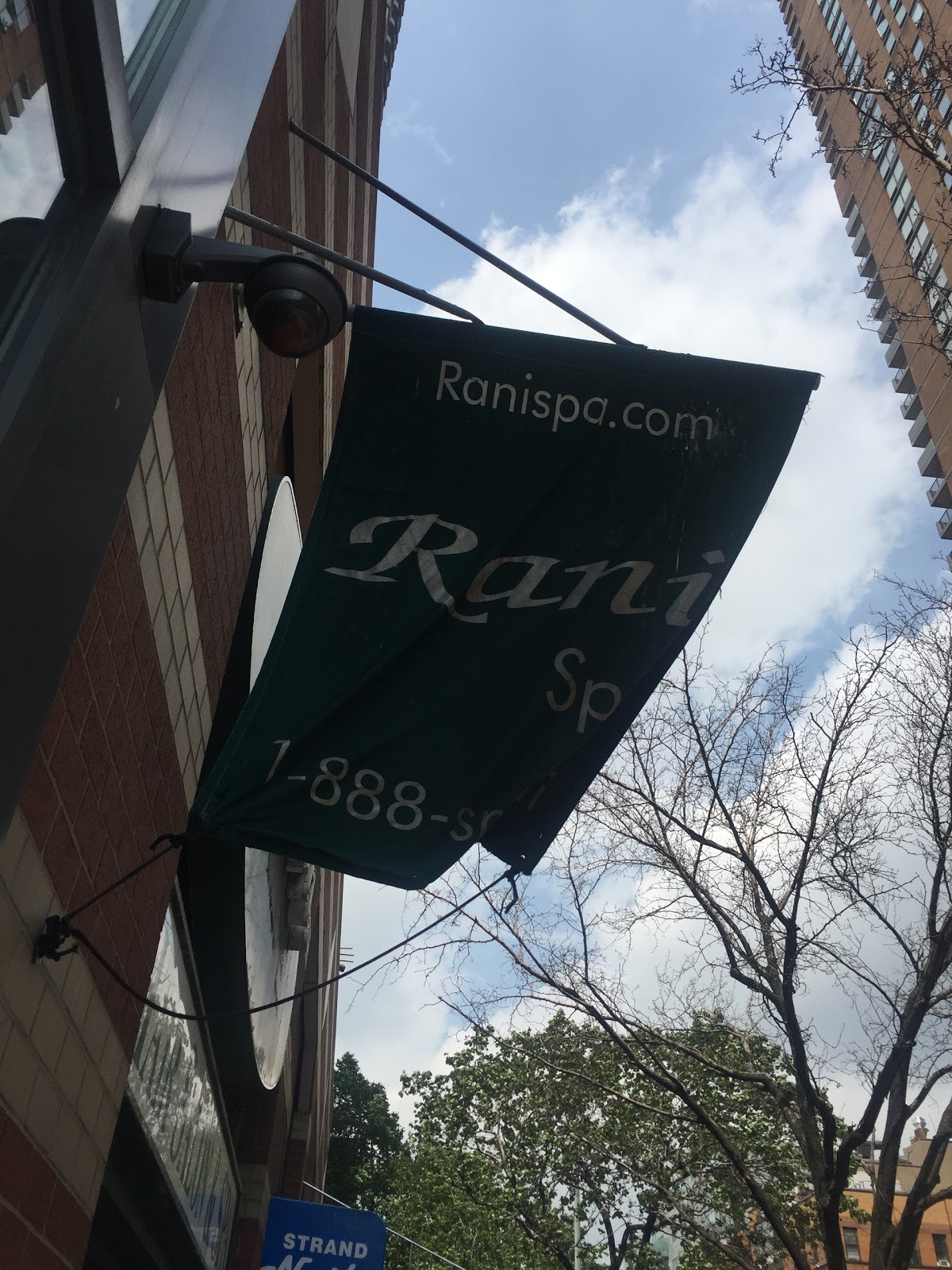 Photo of Rani Ayurvedic Spa & Salon in New York City, New York, United States - 2 Picture of Point of interest, Establishment, Spa, Beauty salon, Hair care