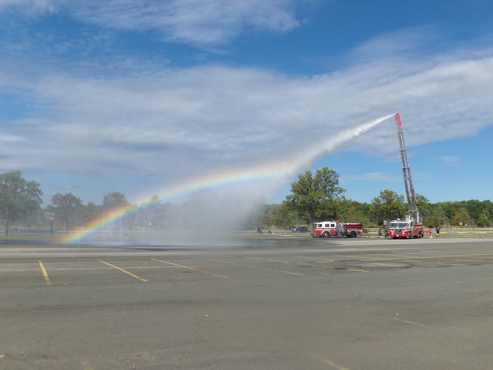 Photo of FDNY Engine 66, Ladder 61 in Bronx City, New York, United States - 2 Picture of Point of interest, Establishment, Fire station