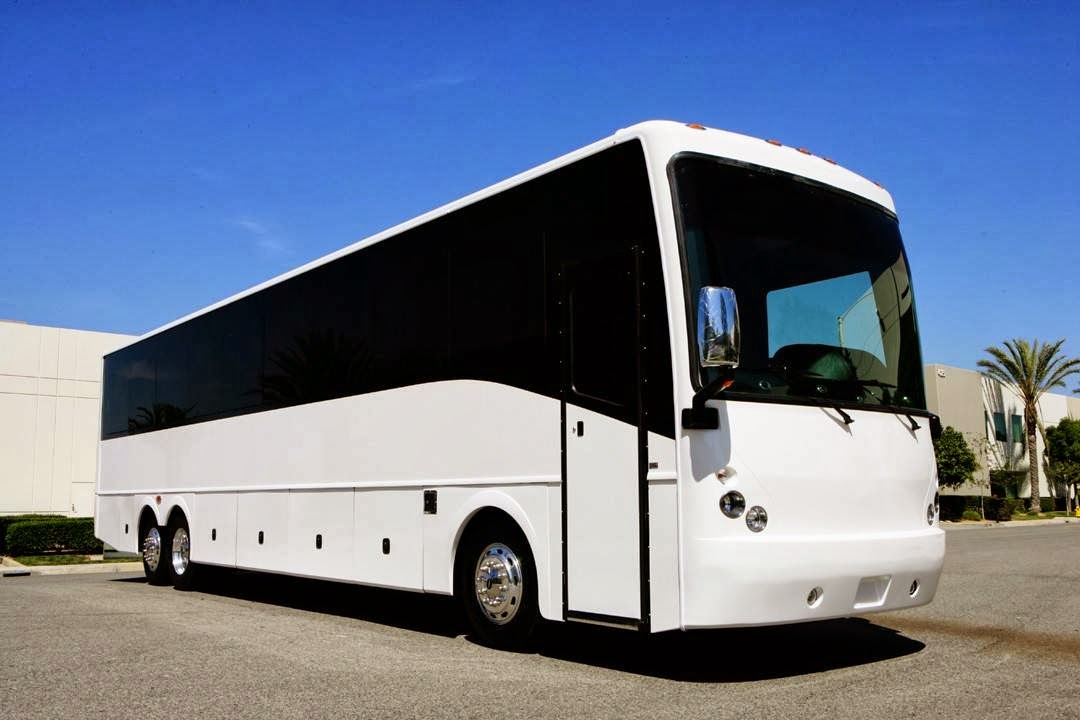 Photo of A A Getaway Coaches in Staten Island City, New York, United States - 6 Picture of Point of interest, Establishment