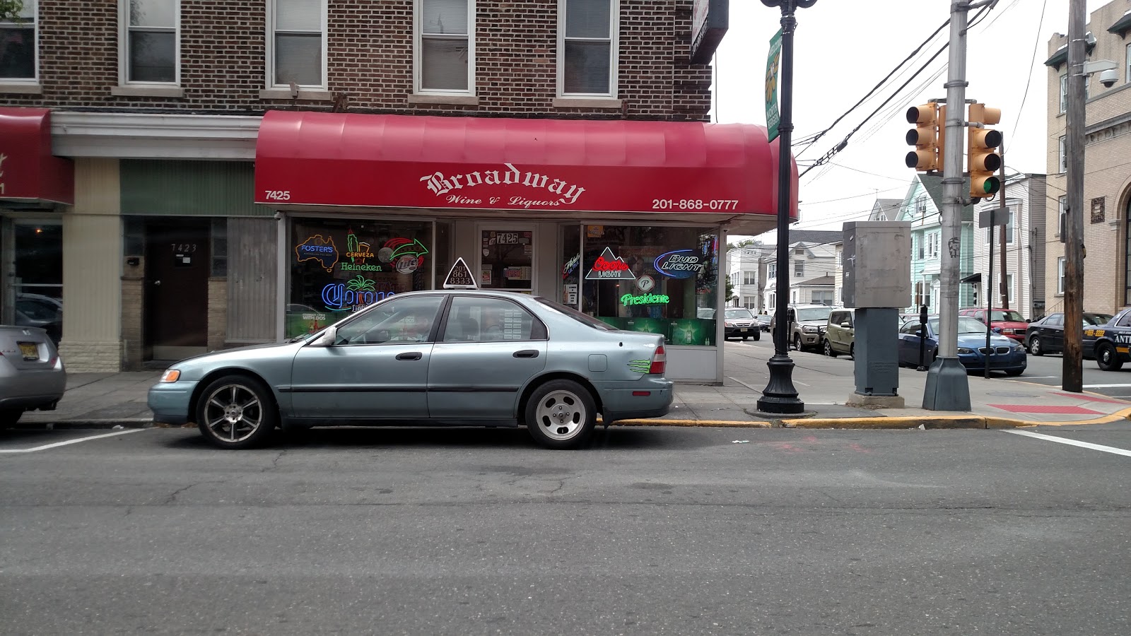 Photo of Broadway Wine & Liquors in North Bergen City, New Jersey, United States - 1 Picture of Point of interest, Establishment, Store, Liquor store