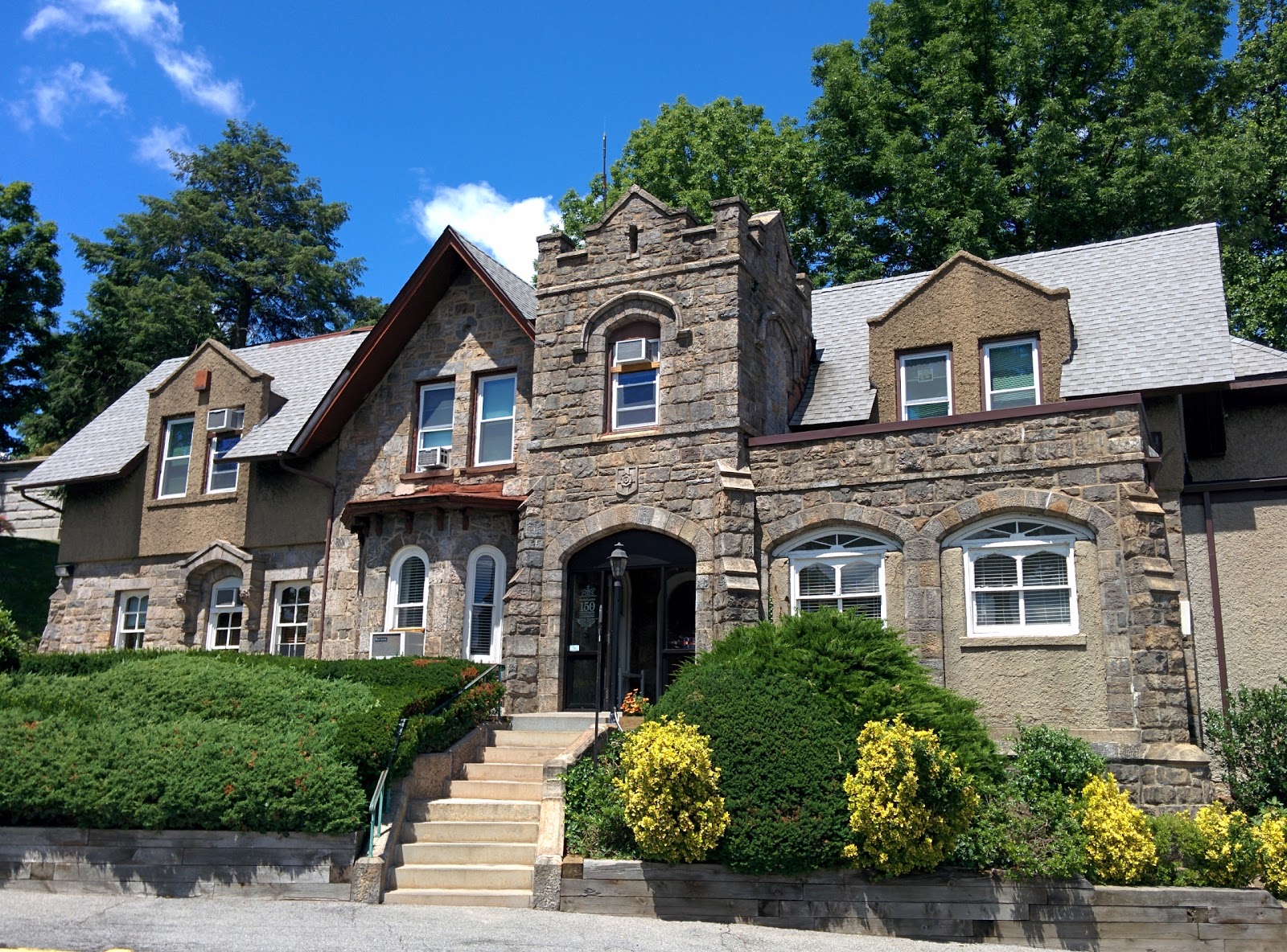 Photo of Woodlawn Conservancy in Bronx City, New York, United States - 1 Picture of Point of interest, Establishment, Cemetery