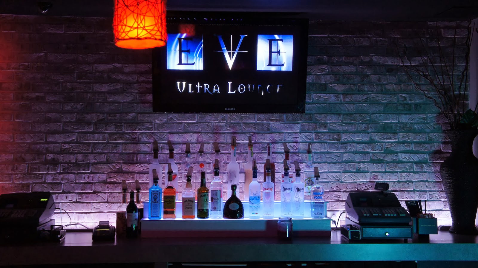 Photo of Eve ultra lounge in Staten Island City, New York, United States - 5 Picture of Point of interest, Establishment, Bar, Night club