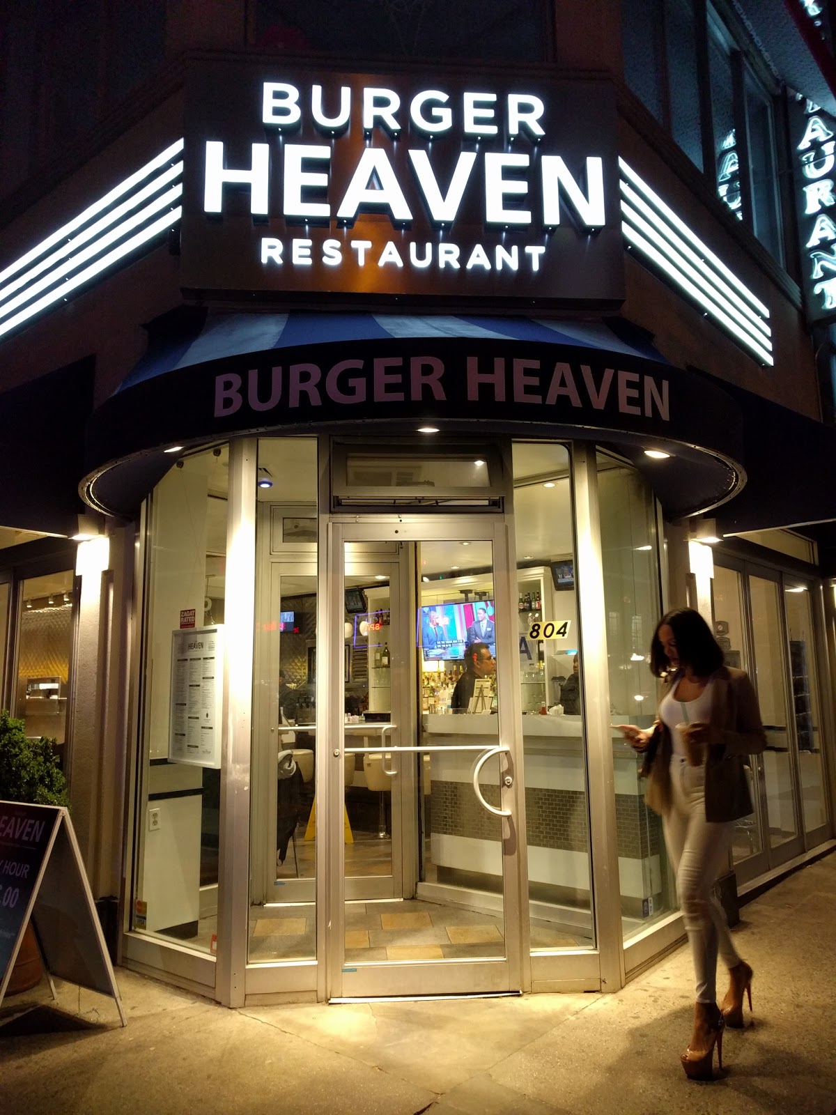 Photo of Burger Heaven in New York City, New York, United States - 4 Picture of Restaurant, Food, Point of interest, Establishment