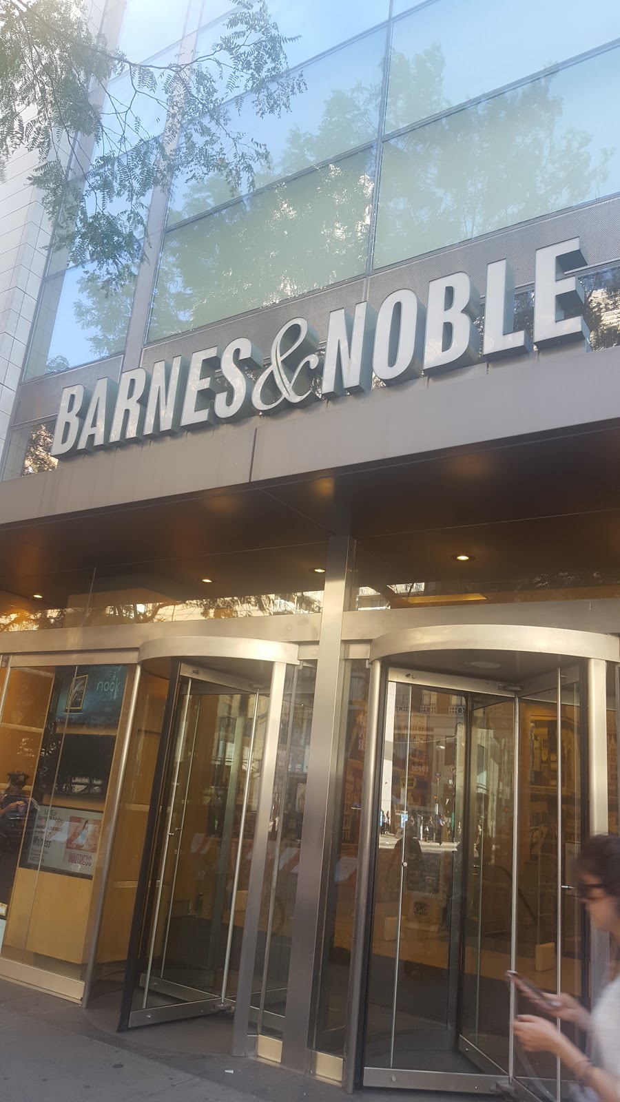 Photo of Barnes & Noble in New York City, New York, United States - 5 Picture of Point of interest, Establishment, Store, Book store