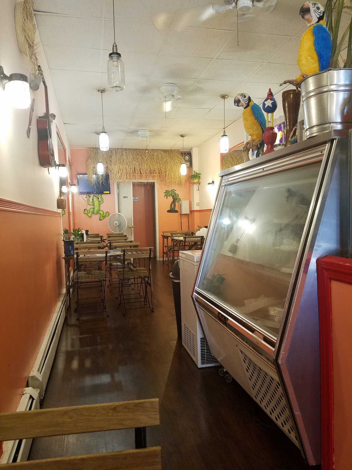 Photo of Lechonera Mis Raices in Paterson City, New Jersey, United States - 3 Picture of Restaurant, Food, Point of interest, Establishment