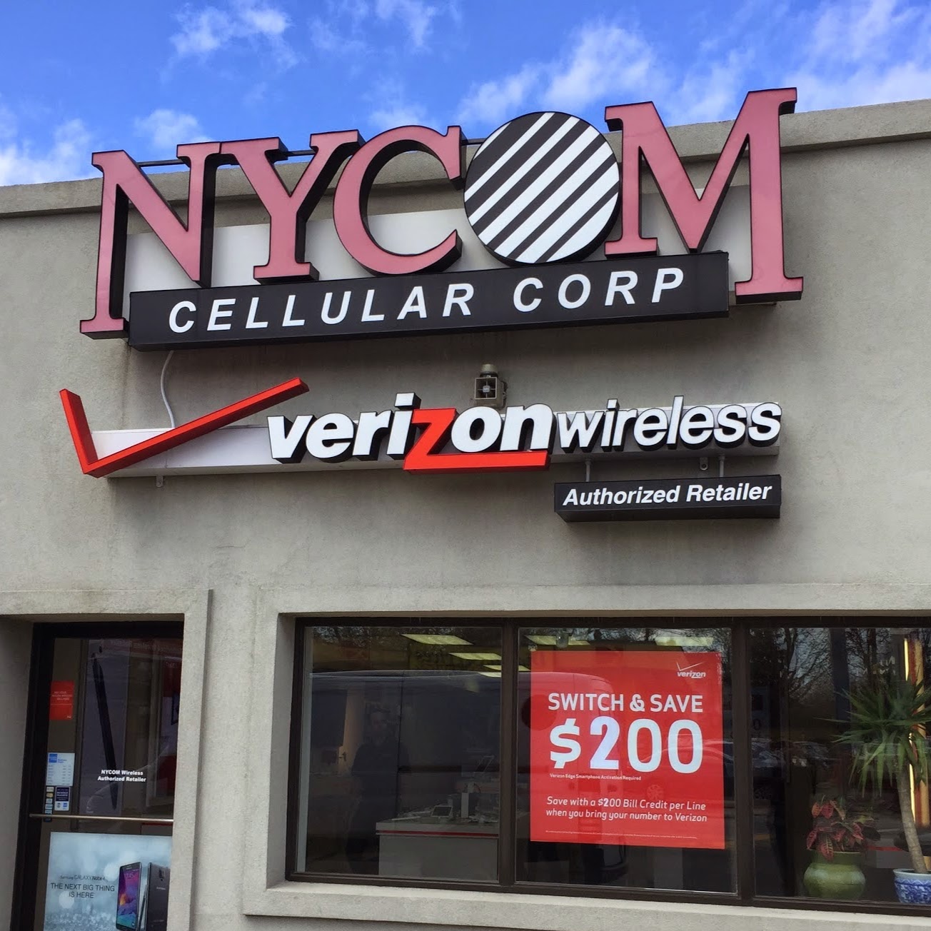 Photo of Nycom Wireless Verizon Retailer in Franklin Square City, New York, United States - 1 Picture of Point of interest, Establishment, Store