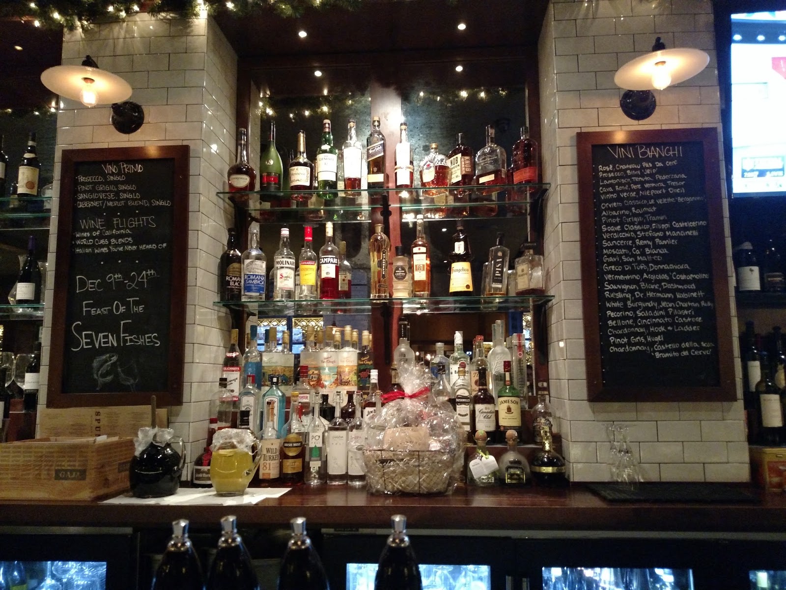 Photo of Spuntino Wine Bar & Italian Tapas in Westbury City, New York, United States - 5 Picture of Restaurant, Food, Point of interest, Establishment, Bar