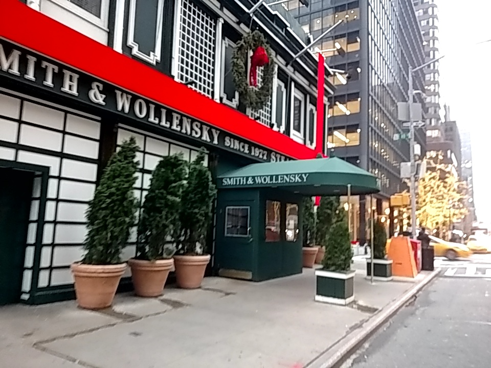 Photo of Smith & Wollensky in New York City, New York, United States - 4 Picture of Restaurant, Food, Point of interest, Establishment