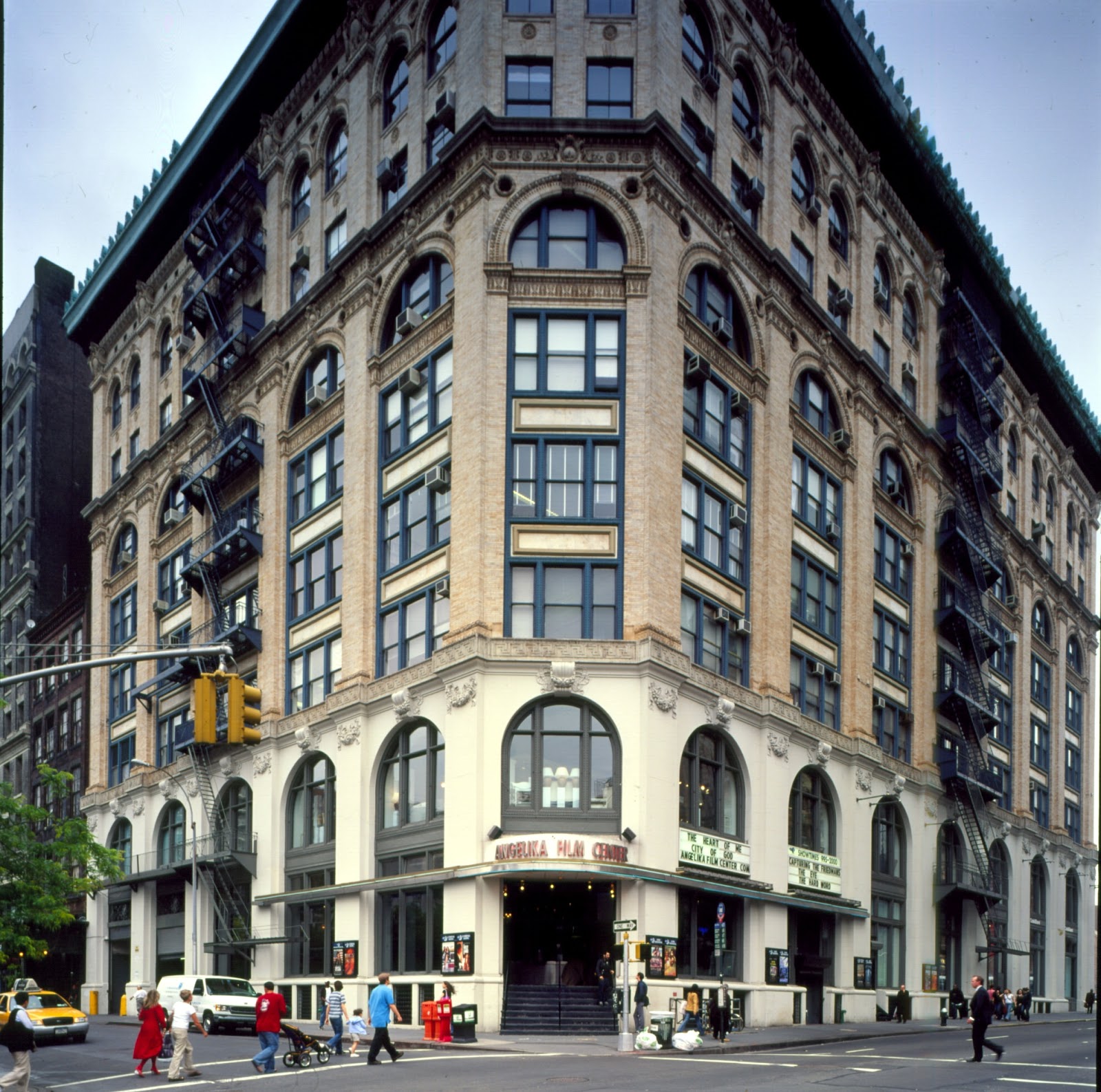 Photo of Angelika Film Center & Café - New York in New York City, New York, United States - 1 Picture of Food, Point of interest, Establishment, Cafe, Movie theater