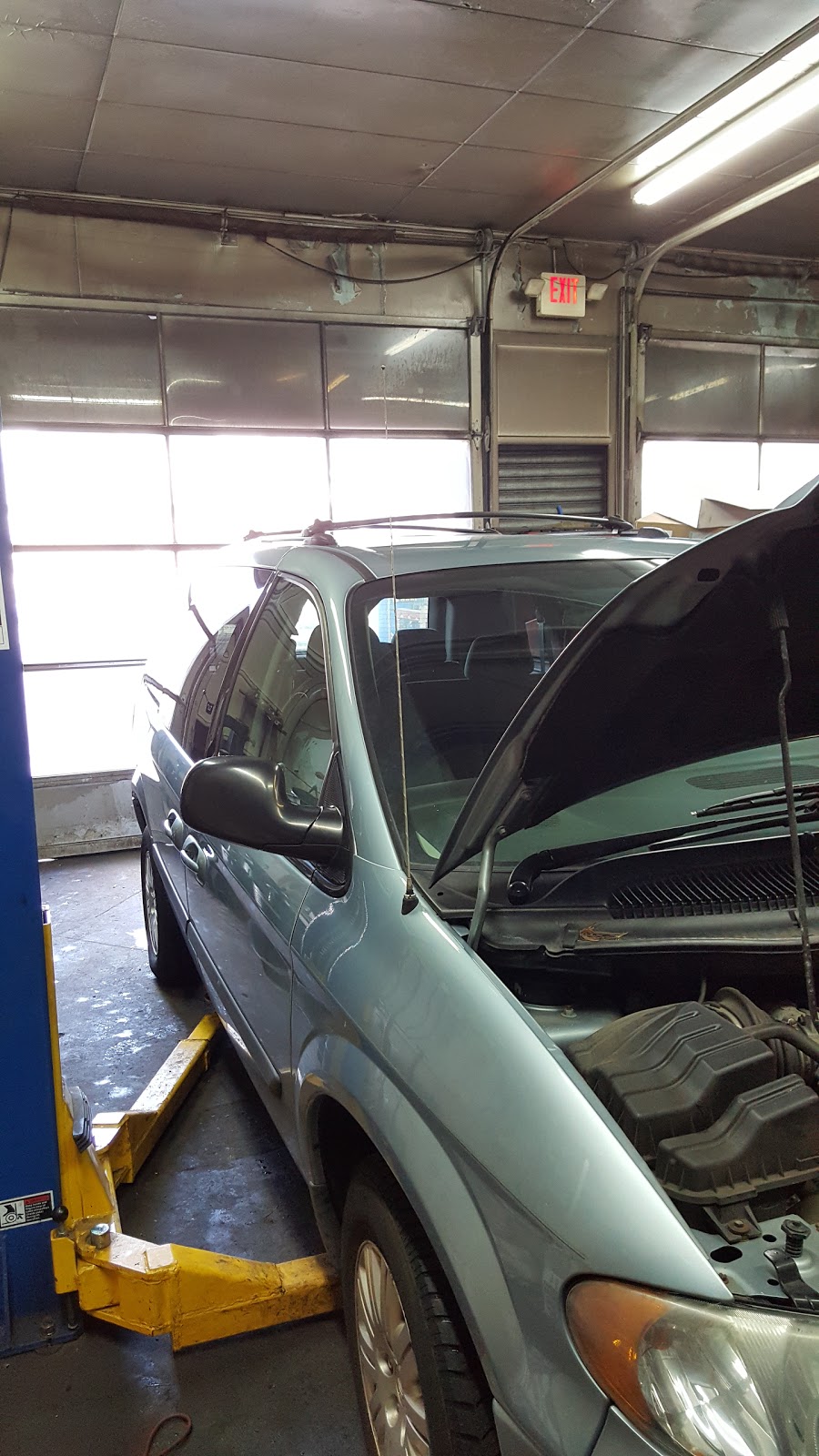 Photo of Fatima Auto Solutions LLC in Newark City, New Jersey, United States - 2 Picture of Point of interest, Establishment, Car repair