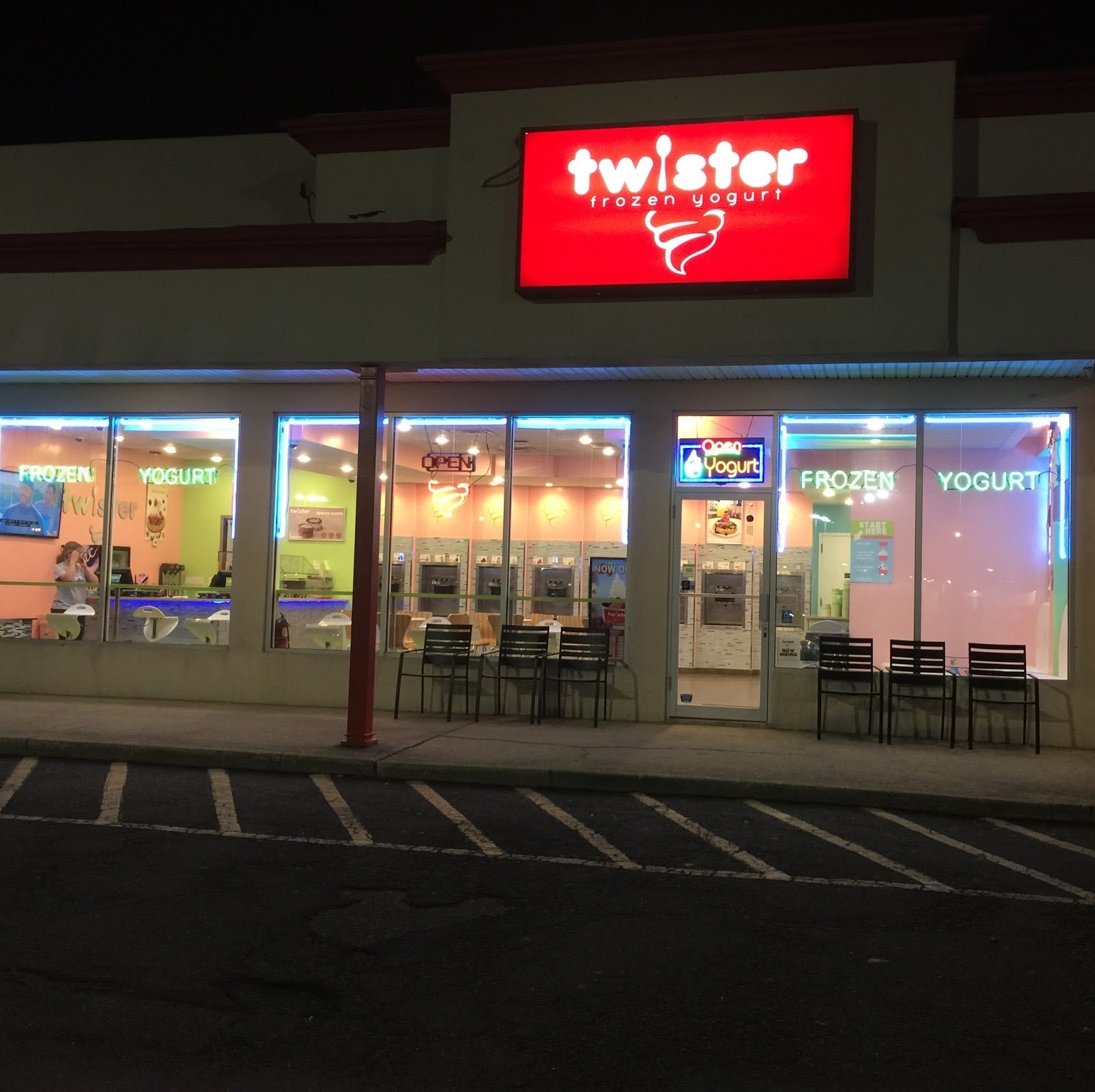 Photo of Twister Frozen Yogurt in Garden City Park, New York, United States - 1 Picture of Food, Point of interest, Establishment, Store
