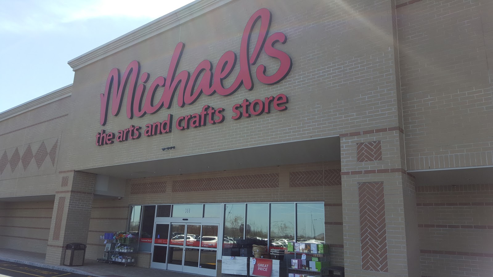 Photo of Michaels in Staten Island City, New York, United States - 2 Picture of Point of interest, Establishment, Store