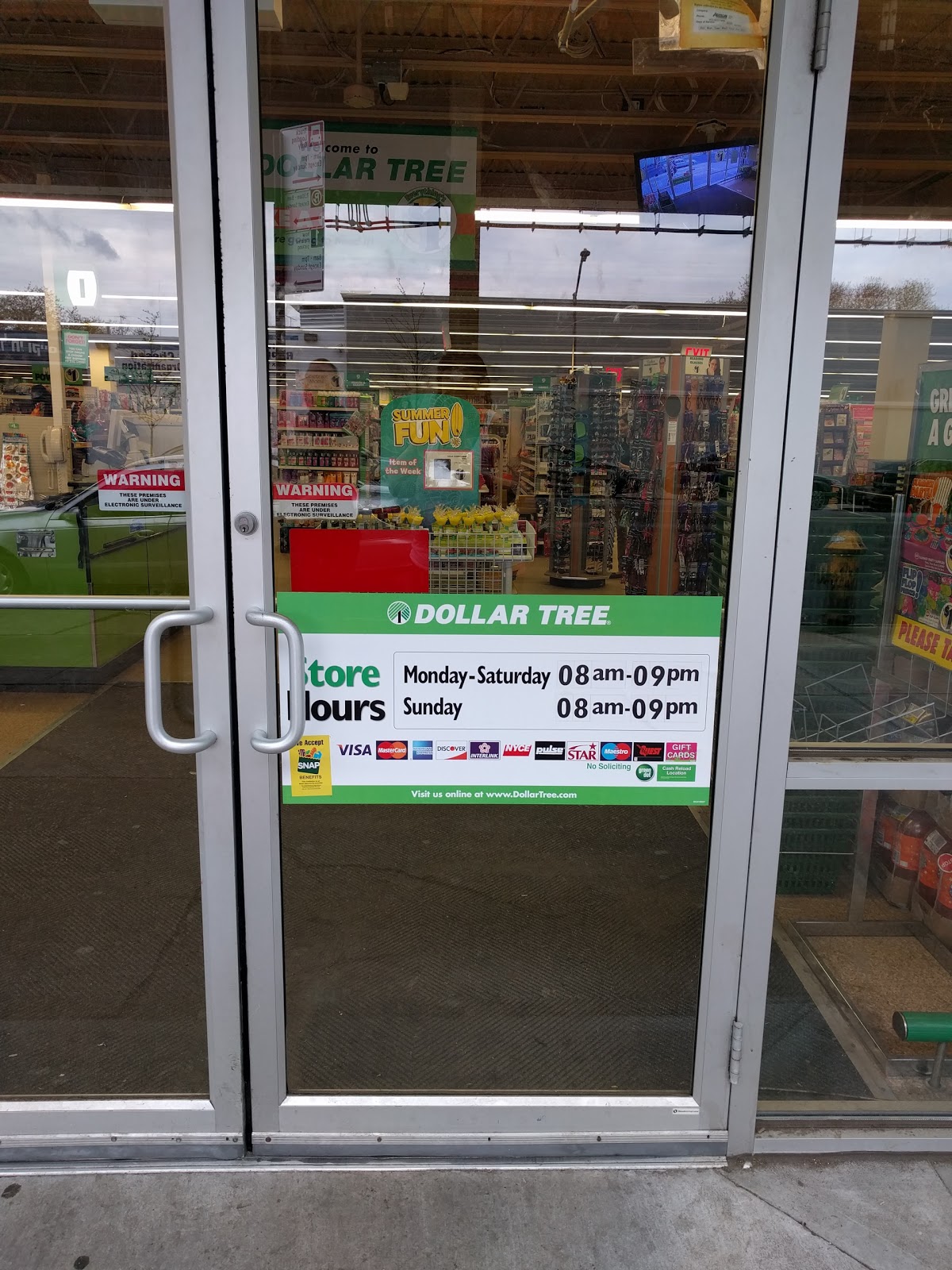 Photo of Dollar Tree in Kings County City, New York, United States - 3 Picture of Food, Point of interest, Establishment, Store, Home goods store