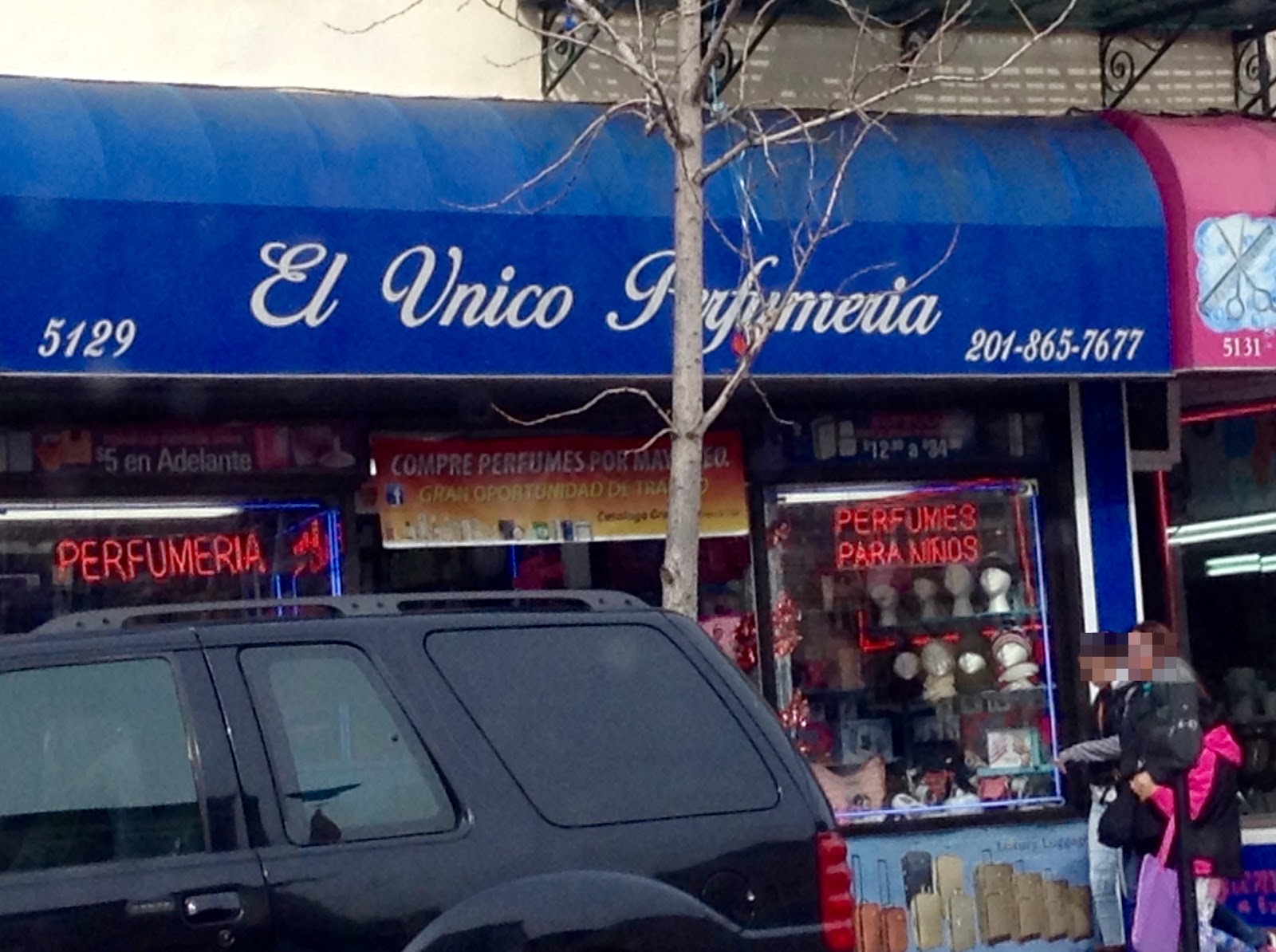 Photo of El Unico Perfumeria in West New York City, New Jersey, United States - 1 Picture of Point of interest, Establishment, Store, Clothing store