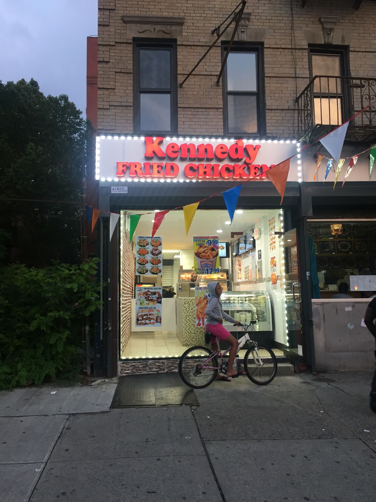 Photo of Kennedy fried chicken in New York City, New York, United States - 2 Picture of Restaurant, Food, Point of interest, Establishment