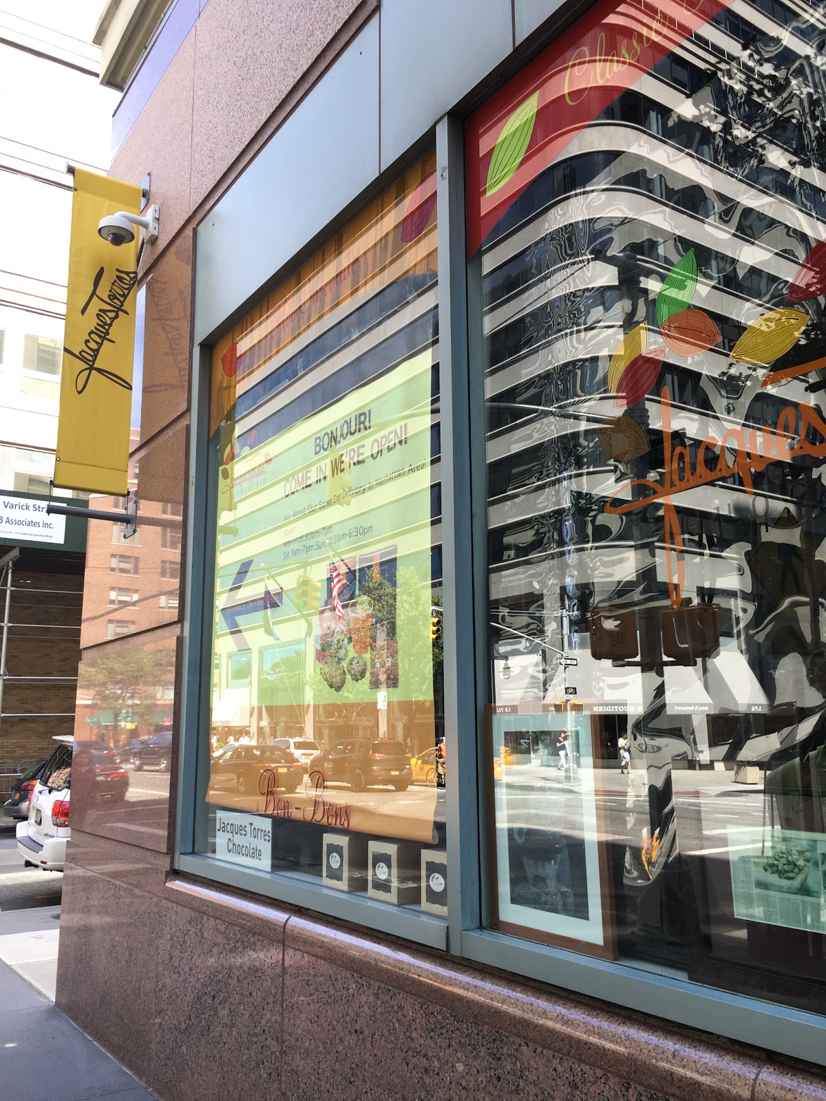 Photo of Jacques Torres Chocolate in New York City, New York, United States - 5 Picture of Restaurant, Food, Point of interest, Establishment, Store, Cafe, Bakery