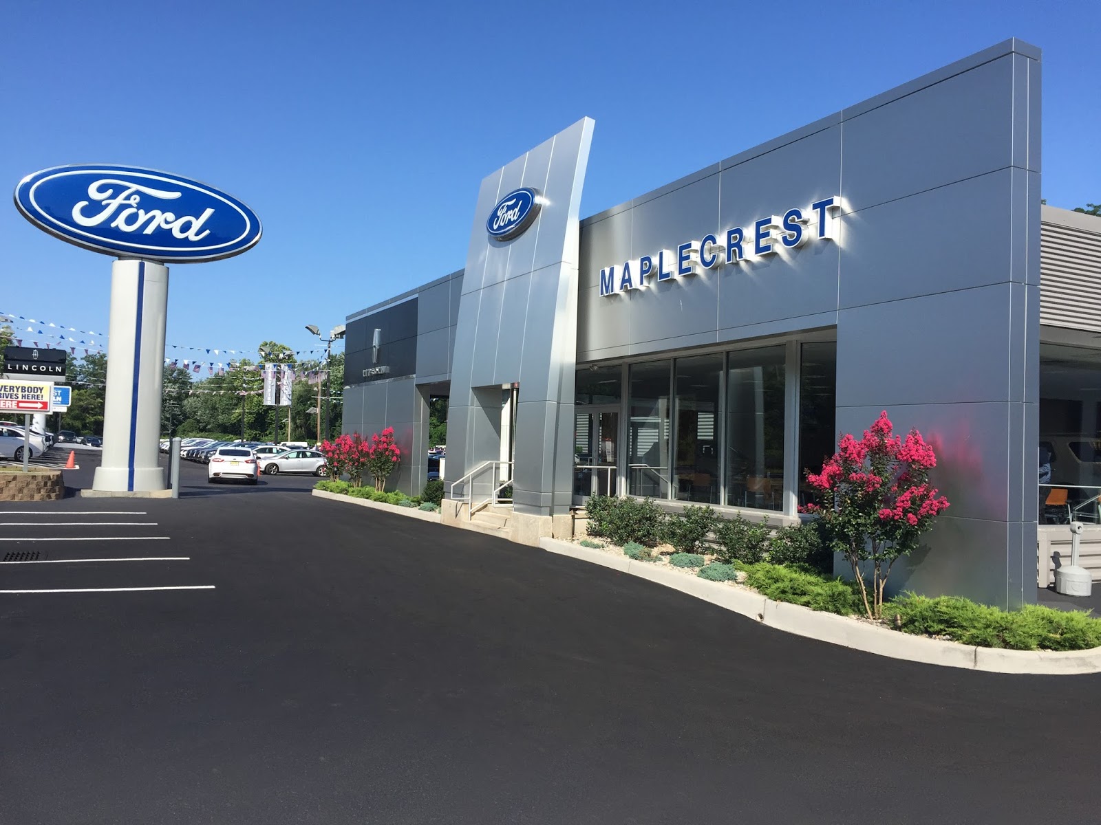 Photo of Maplecrest Ford Lincoln of Union in Vauxhall City, New Jersey, United States - 1 Picture of Point of interest, Establishment, Car dealer, Store, Car repair