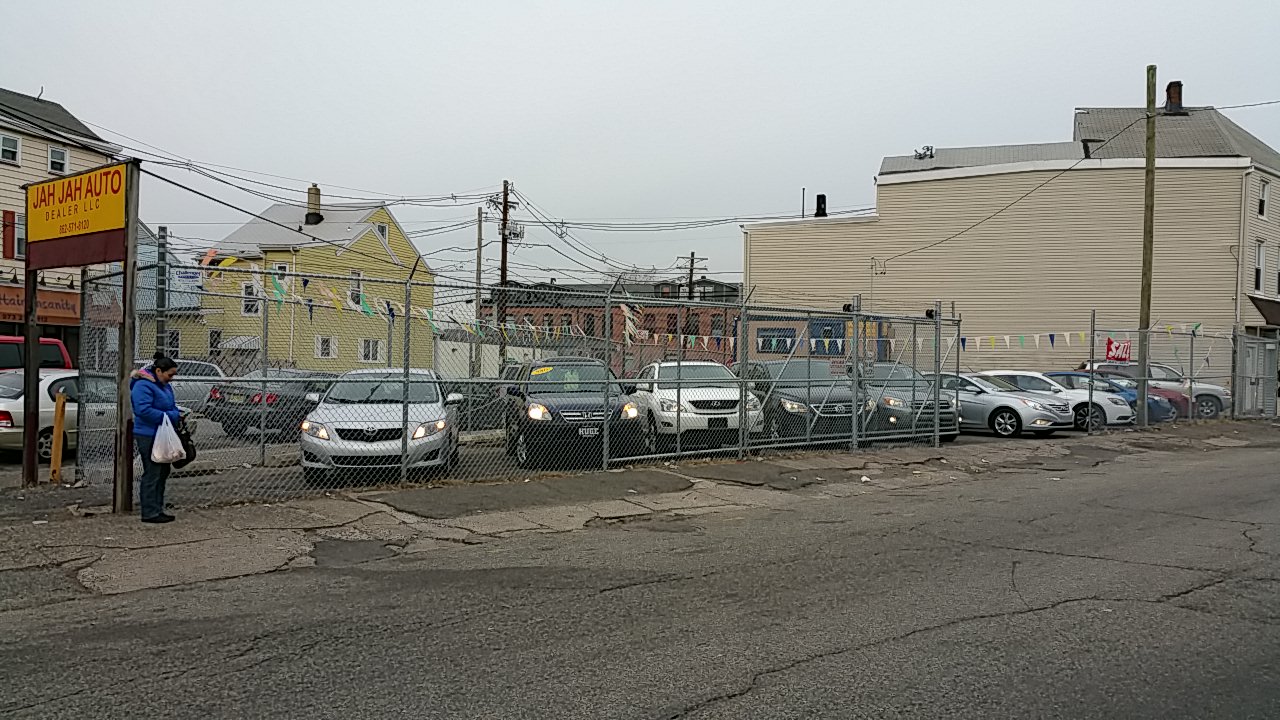 Photo of JahJah Auto Dealer LLC in Paterson City, New Jersey, United States - 1 Picture of Point of interest, Establishment, Finance, Car dealer, Store