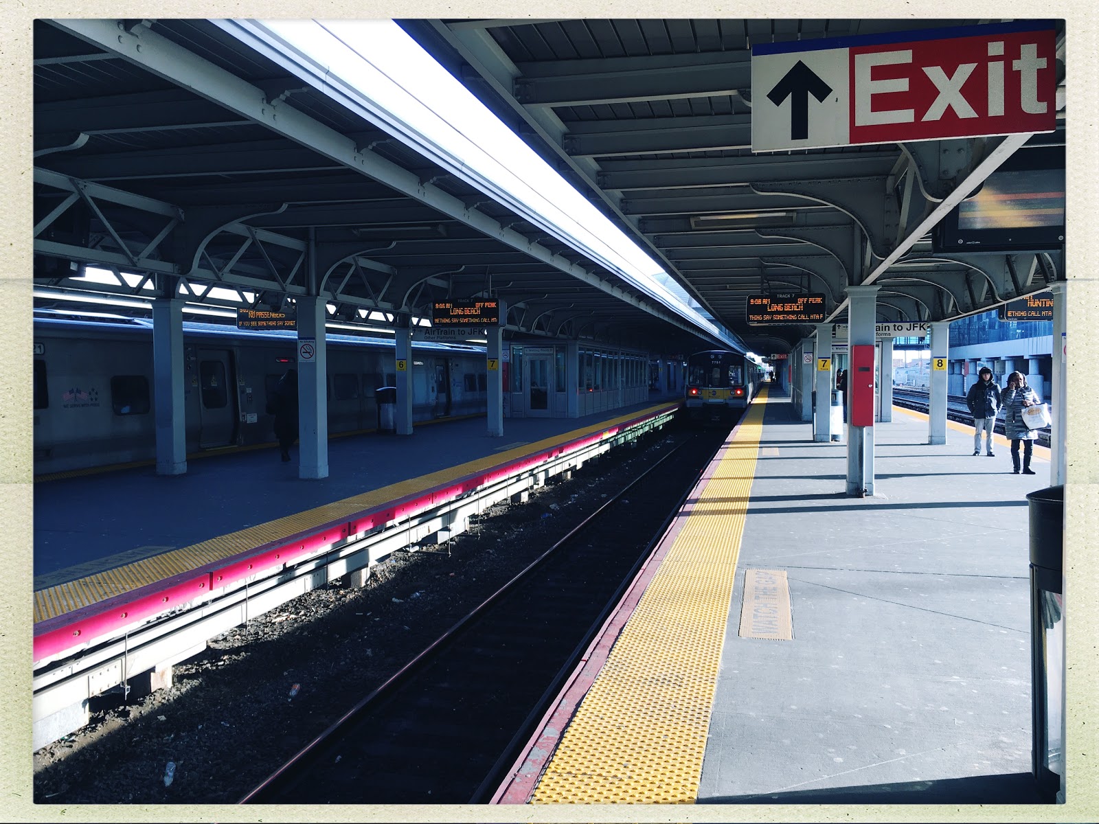 Photo of Jamaica Station in Queens City, New York, United States - 10 Picture of Point of interest, Establishment, Transit station, Light rail station