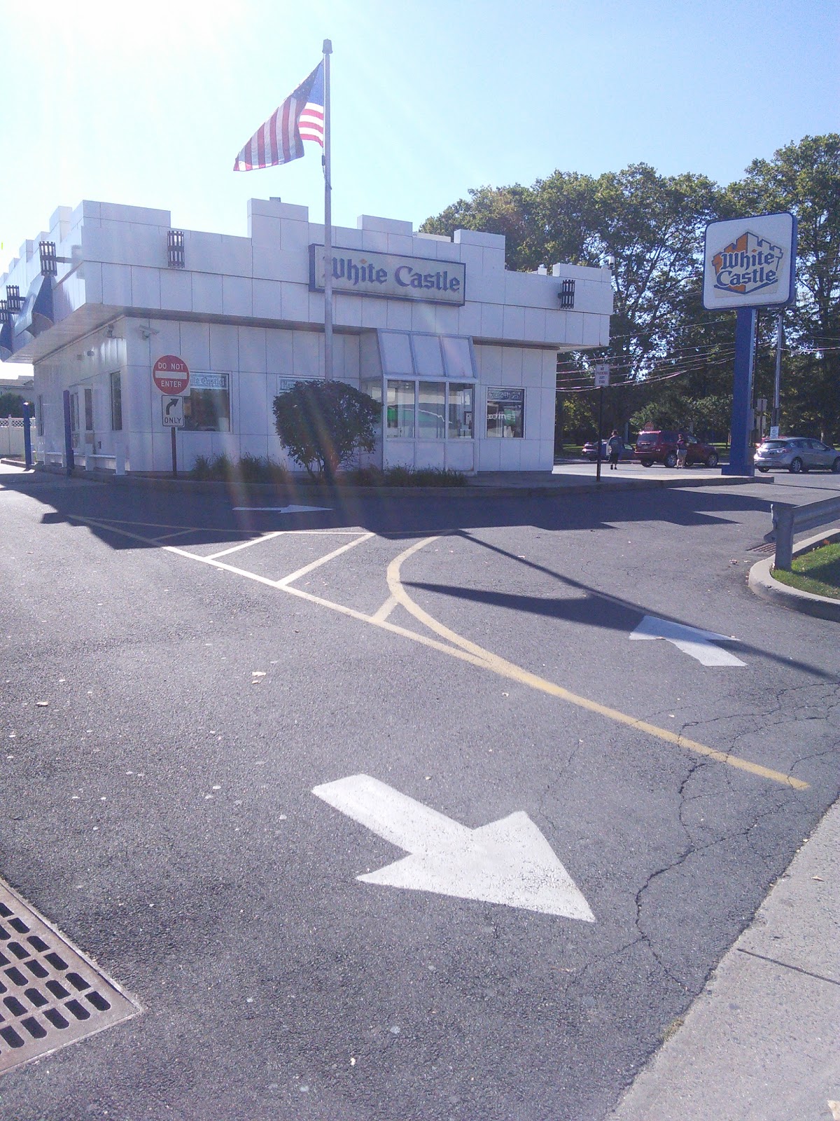 Photo of White Castle in Clifton City, New Jersey, United States - 2 Picture of Restaurant, Food, Point of interest, Establishment