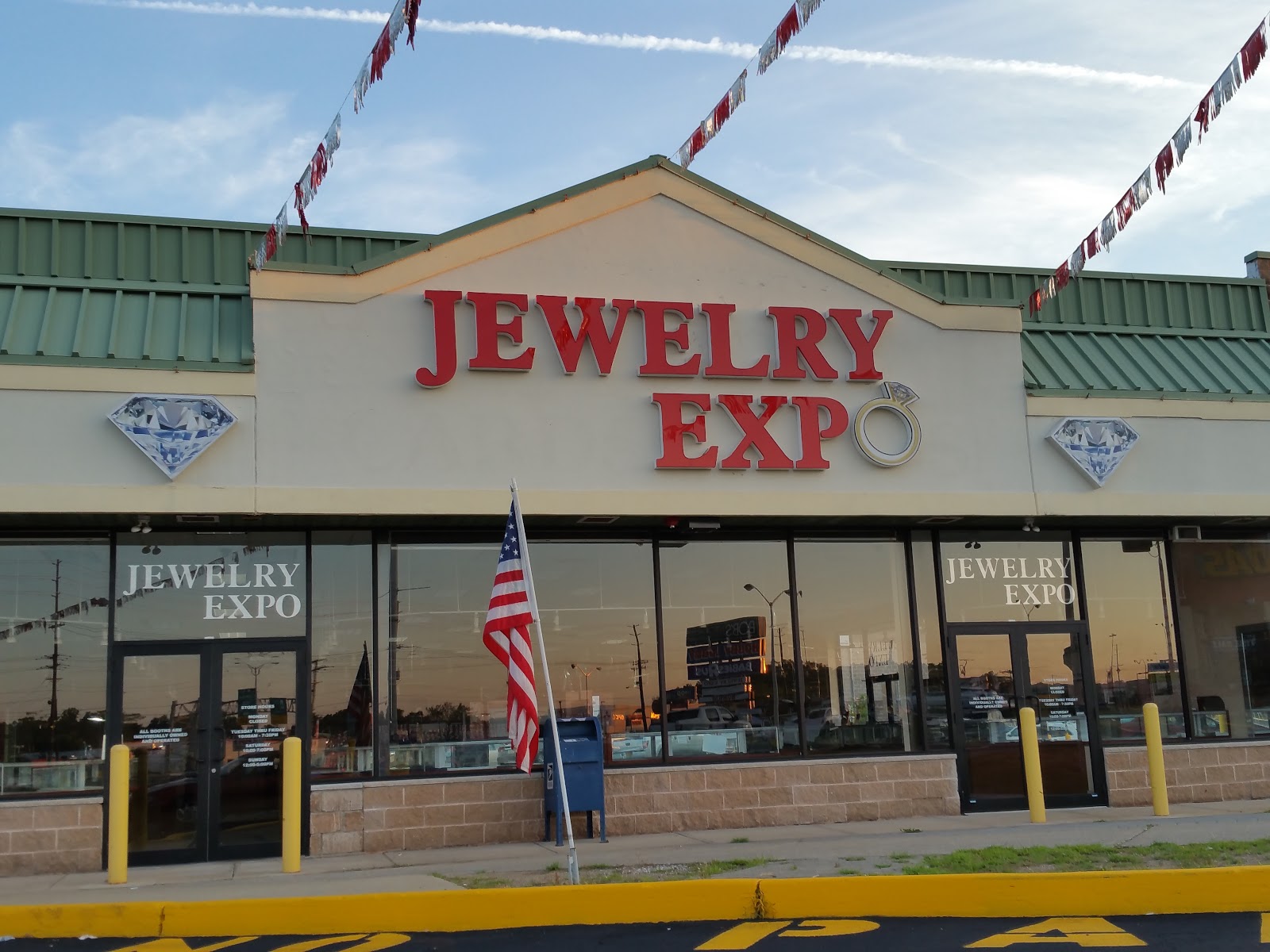 Photo of The Jewelry Expo in Totowa City, New Jersey, United States - 1 Picture of Point of interest, Establishment, Store, Jewelry store