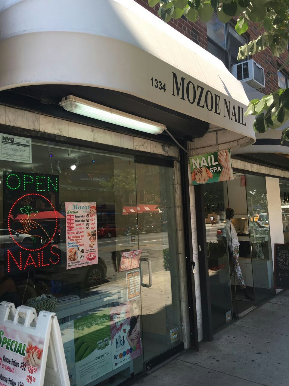 Photo of Mozoe Nails in New York City, New York, United States - 2 Picture of Point of interest, Establishment, Beauty salon, Hair care