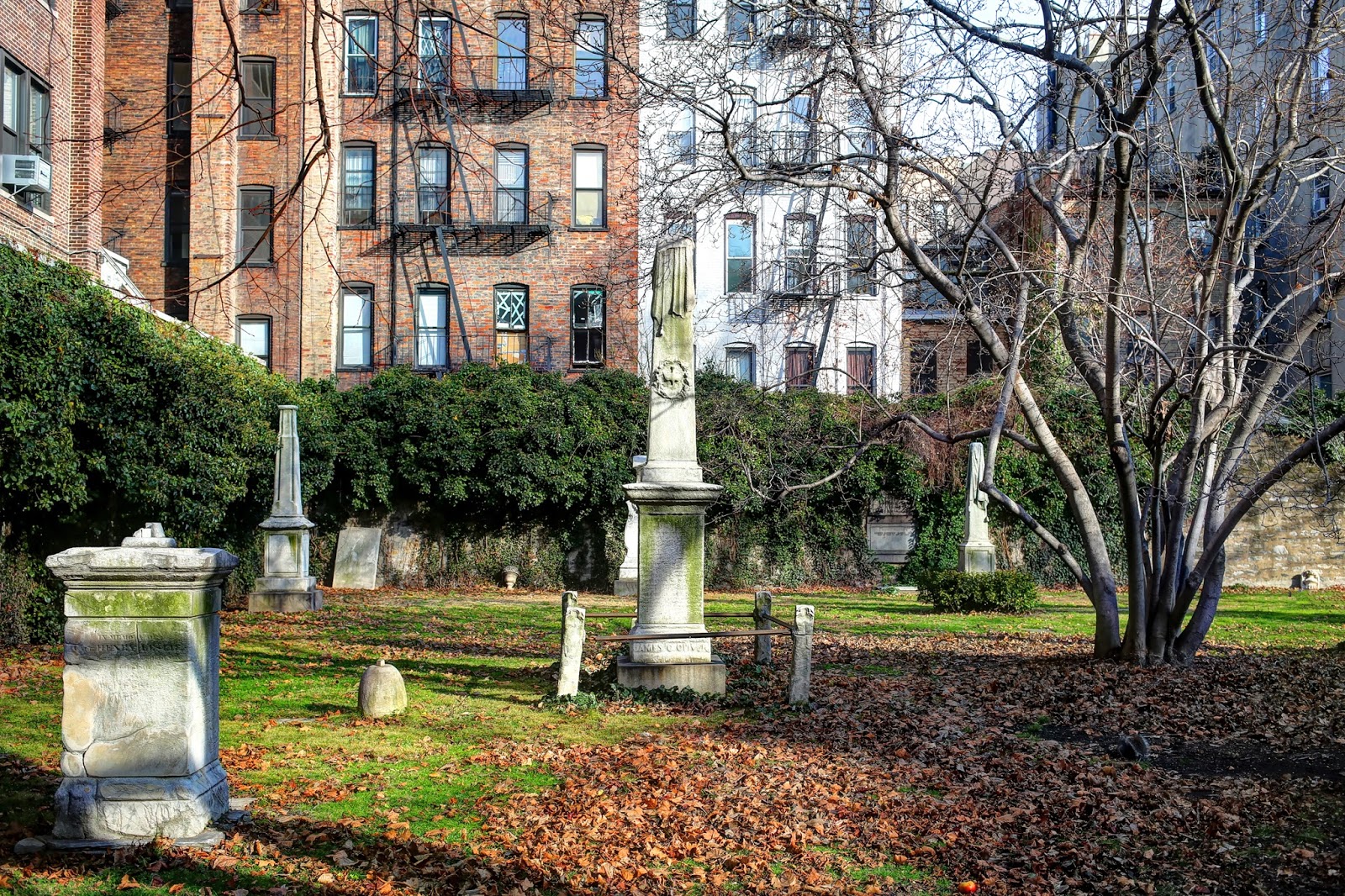 Photo of New York City Marble Cemetery in New York City, New York, United States - 1 Picture of Point of interest, Establishment, Cemetery