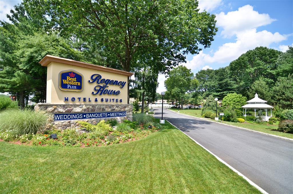 Photo of Best Western PLUS Regency House Hotel in Pompton Plains City, New Jersey, United States - 5 Picture of Point of interest, Establishment, Lodging