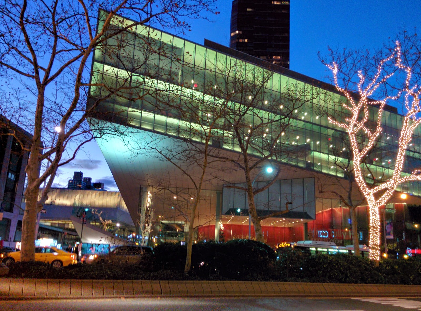 Photo of Alice Tully Hall in New York City, New York, United States - 3 Picture of Point of interest, Establishment