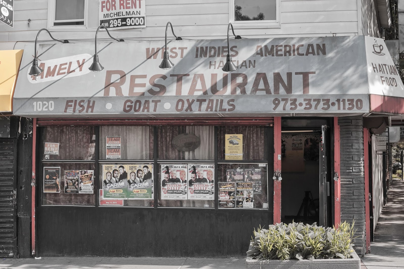 Photo of Amely Restaurant in Newark City, New Jersey, United States - 3 Picture of Restaurant, Food, Point of interest, Establishment