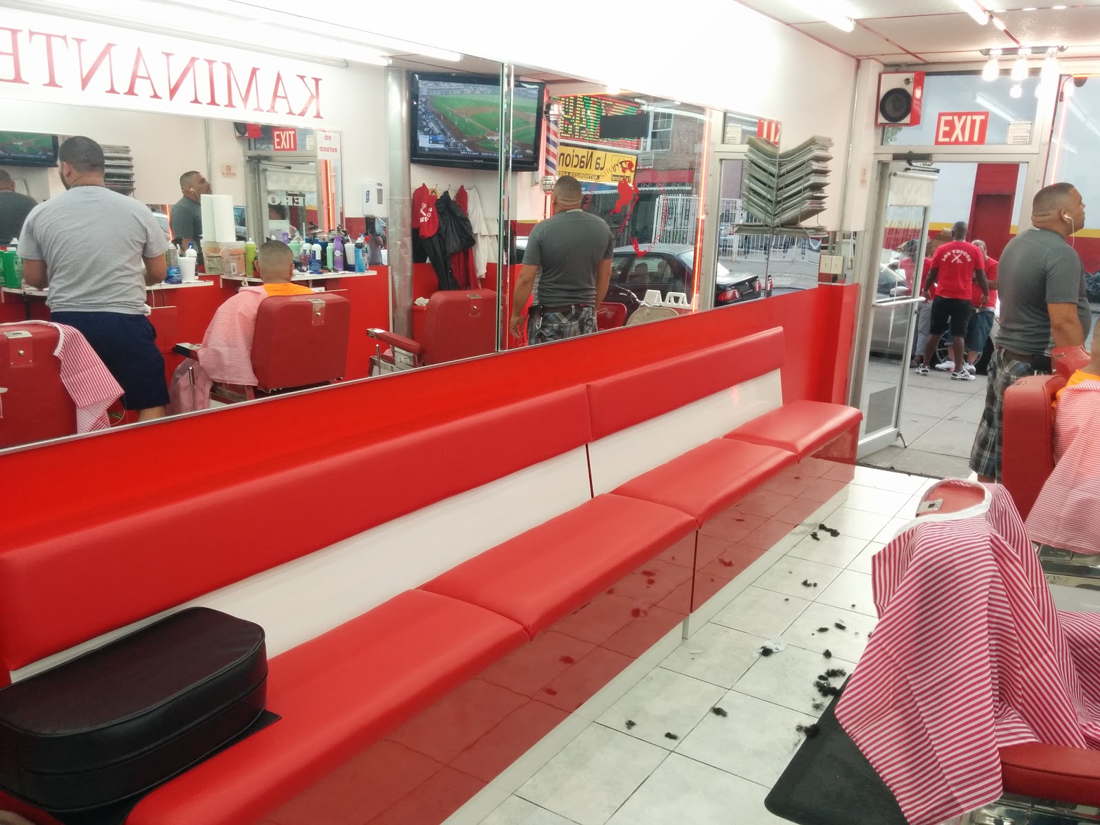 Photo of Kaminante Barber Shop in Bronx City, New York, United States - 3 Picture of Point of interest, Establishment, Health, Hair care