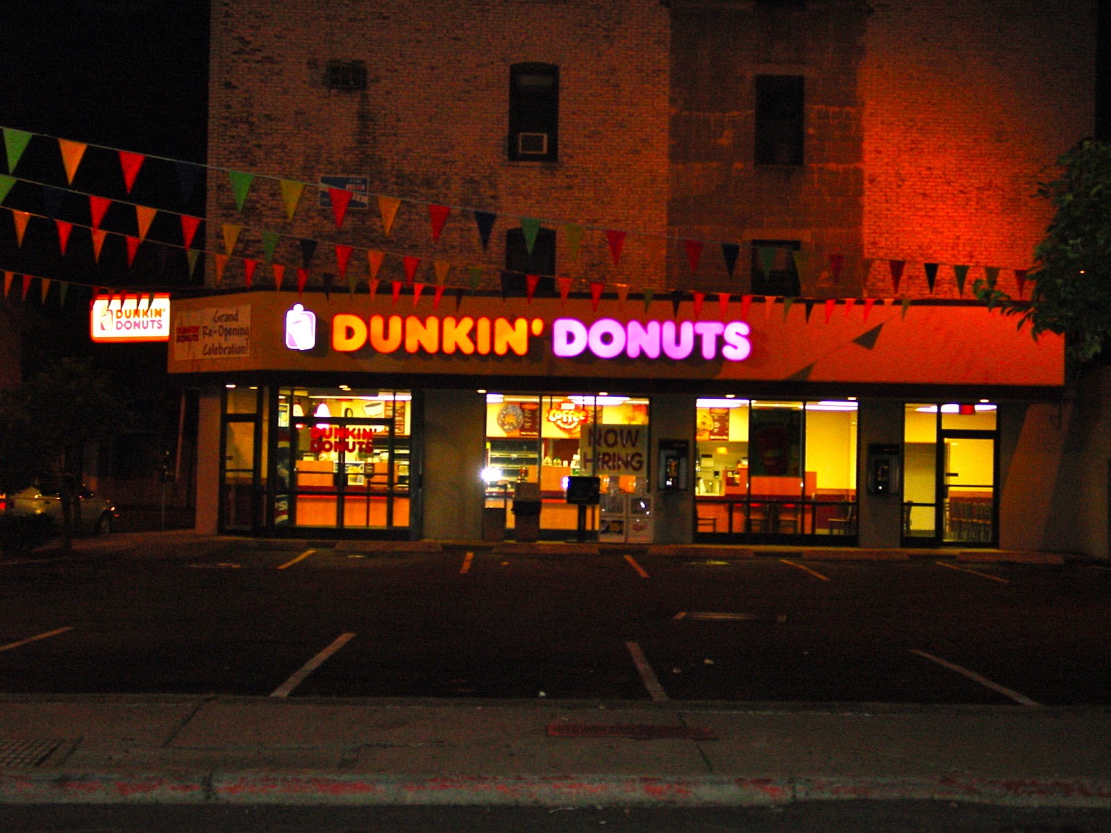 Photo of Dunkin' Donuts in Jersey City, New Jersey, United States - 2 Picture of Restaurant, Food, Point of interest, Establishment, Store, Cafe, Bakery