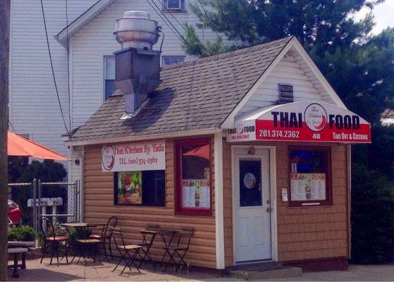Photo of Thai Lanna in Bergenfield City, New Jersey, United States - 1 Picture of Restaurant, Food, Point of interest, Establishment, Meal takeaway