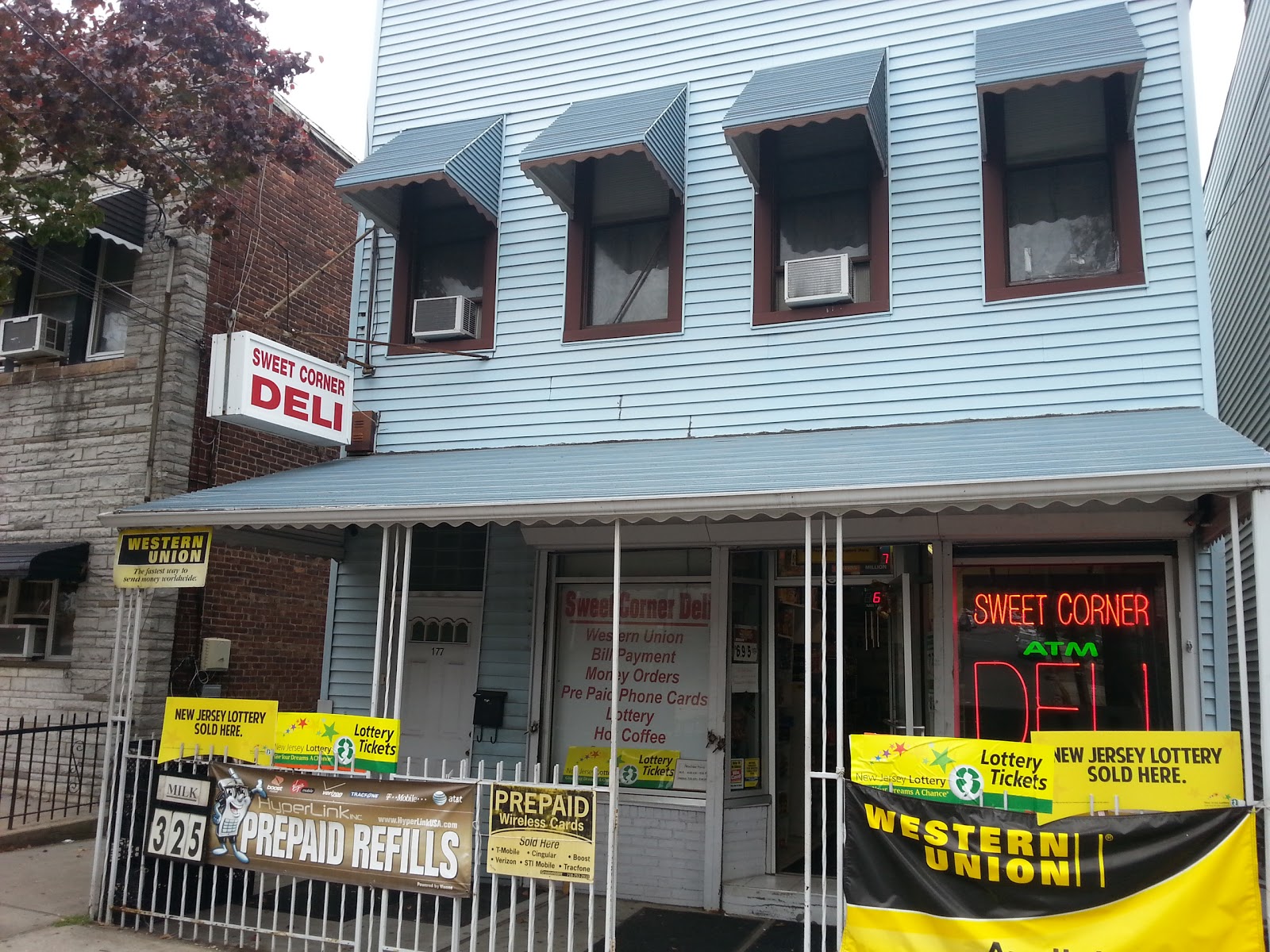 Photo of Sweet Corner Deli in Jersey City, New Jersey, United States - 1 Picture of Food, Point of interest, Establishment, Finance, Store, Atm, Grocery or supermarket, Convenience store