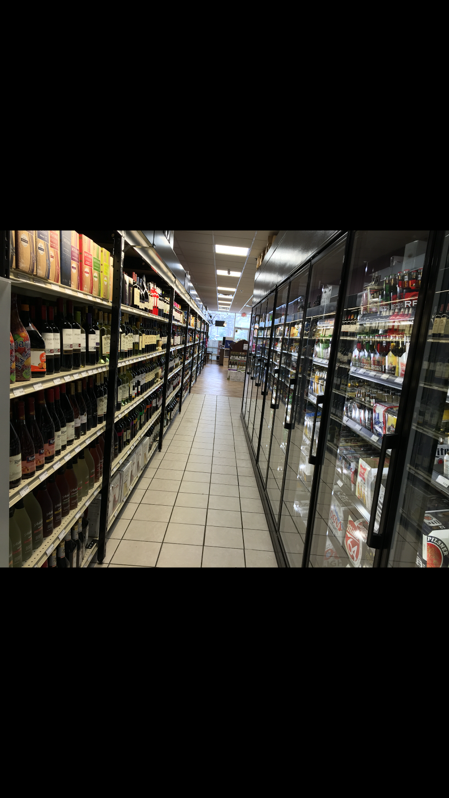 Photo of Meadow Liquors in Lyndhurst City, New Jersey, United States - 4 Picture of Point of interest, Establishment, Store, Liquor store