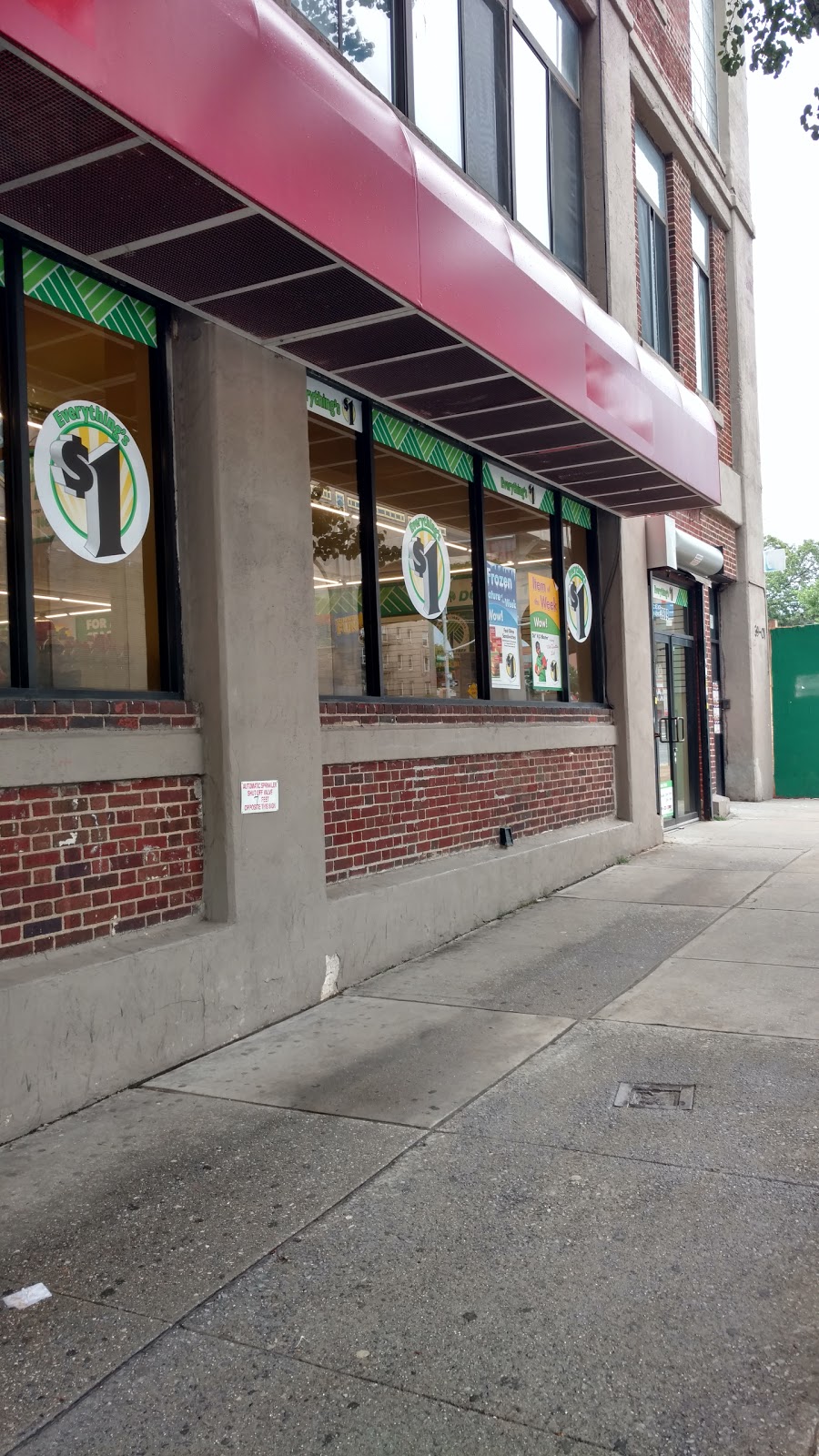 Photo of Dollar Tree in Queens City, New York, United States - 3 Picture of Food, Point of interest, Establishment, Store, Home goods store