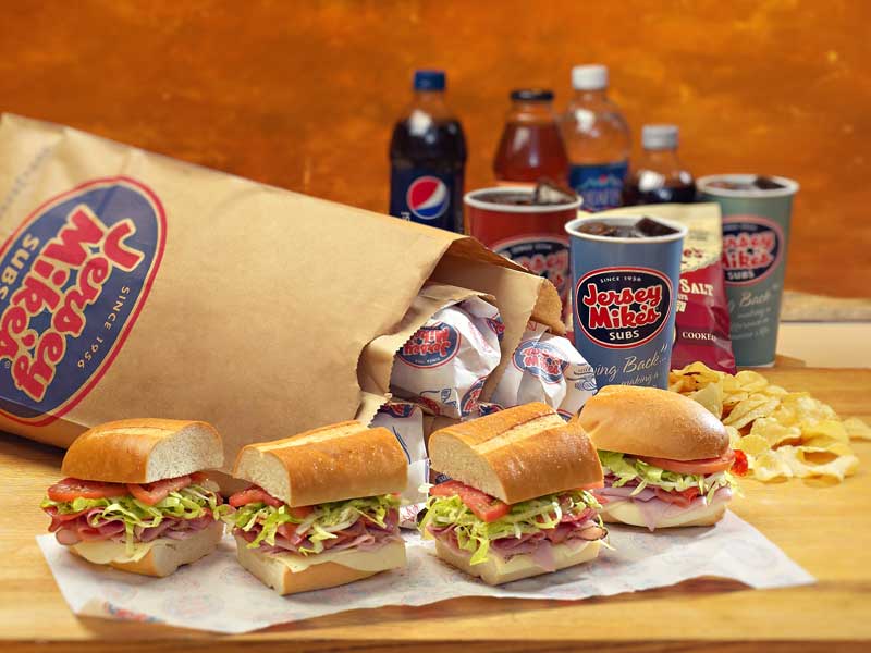 Photo of Jersey Mike's Subs in Pequannock Township City, New Jersey, United States - 2 Picture of Restaurant, Food, Point of interest, Establishment, Meal takeaway