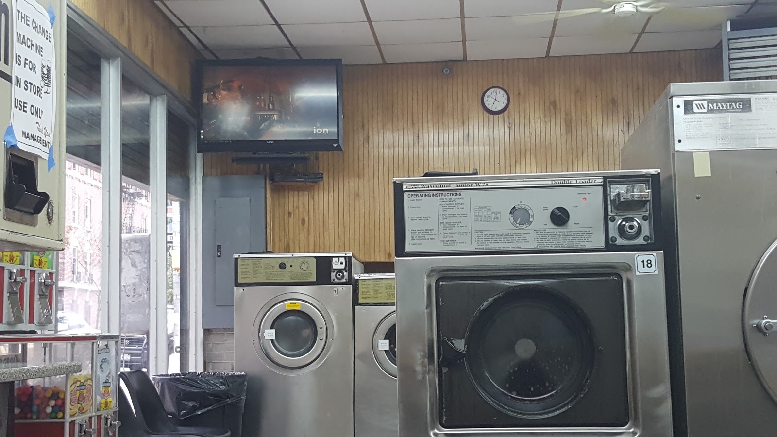 Photo of Sparklean Laundromat in New York City, New York, United States - 5 Picture of Point of interest, Establishment, Laundry