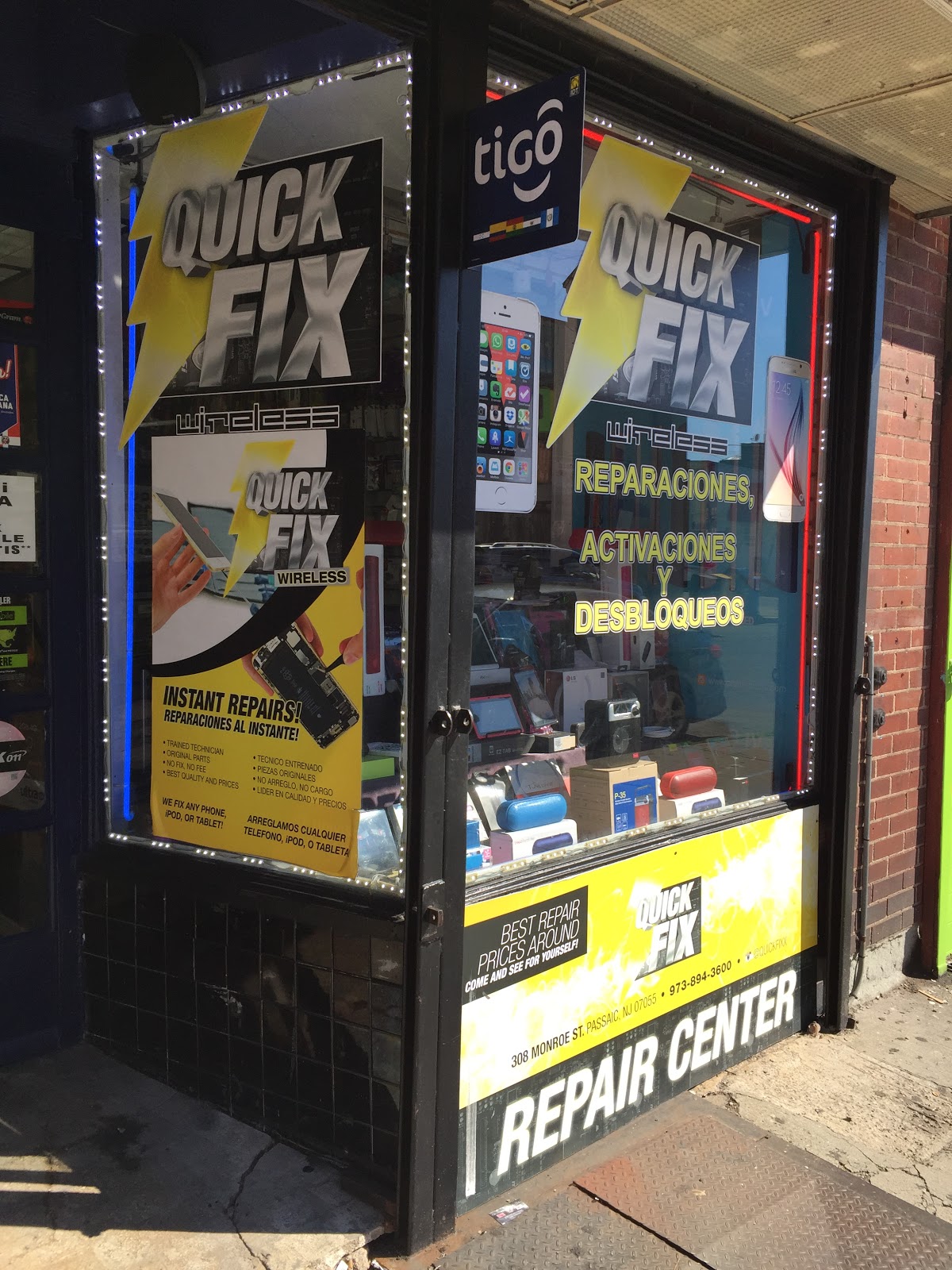 Photo of QUICK FIX WIRELESS REPAIR CENTER in Passaic City, New Jersey, United States - 6 Picture of Point of interest, Establishment